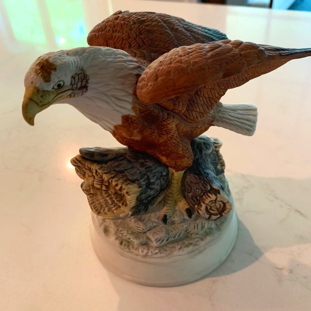 Eagle, Royal Heritage - Birds in Flight